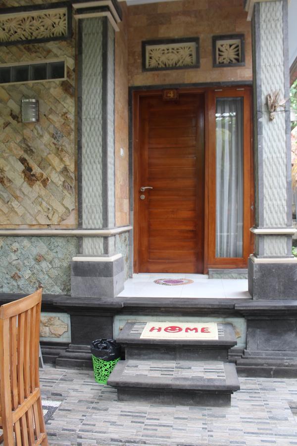 Green Palm Homestay BALI Esterno foto